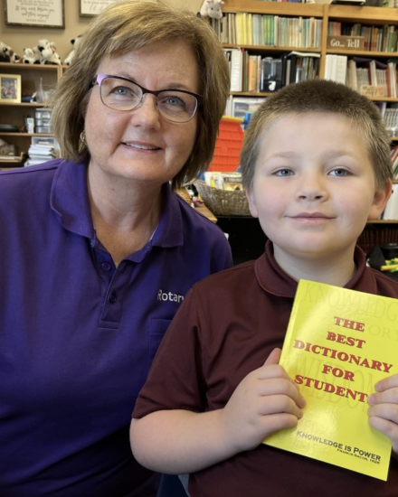 dickinson-rotary-dictionary-donation-north-dakota